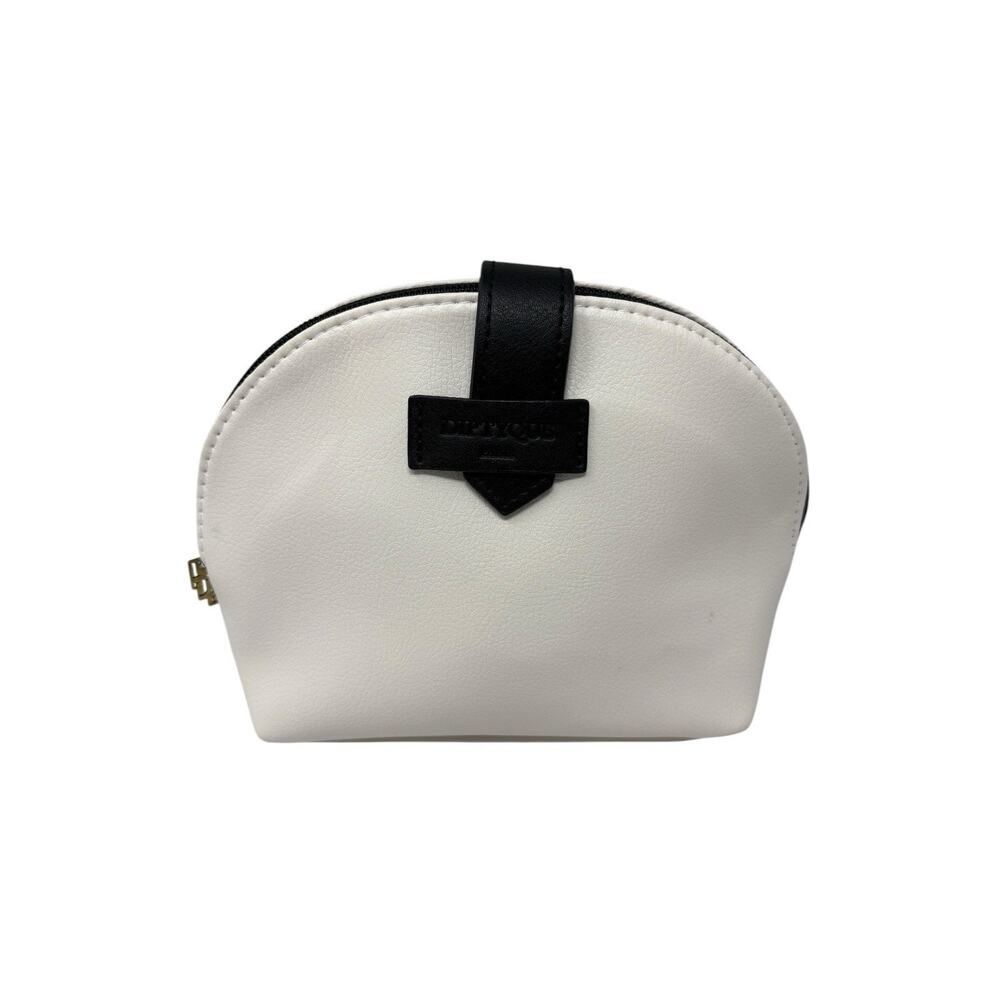 Diptyque X Qatar Airlines White Cosmetic Zip Around Small Travel Bag